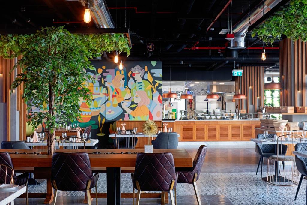 هتل سی سنترال پالاس پالم دبی